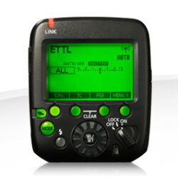 Speedlite_Transmitter_ST-E3-RT_Angle2_tcm88-935606