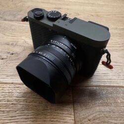 leica-q2-reporter-edition-selten