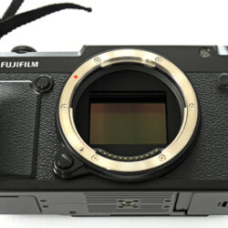 Fuji GFX 50R Front
