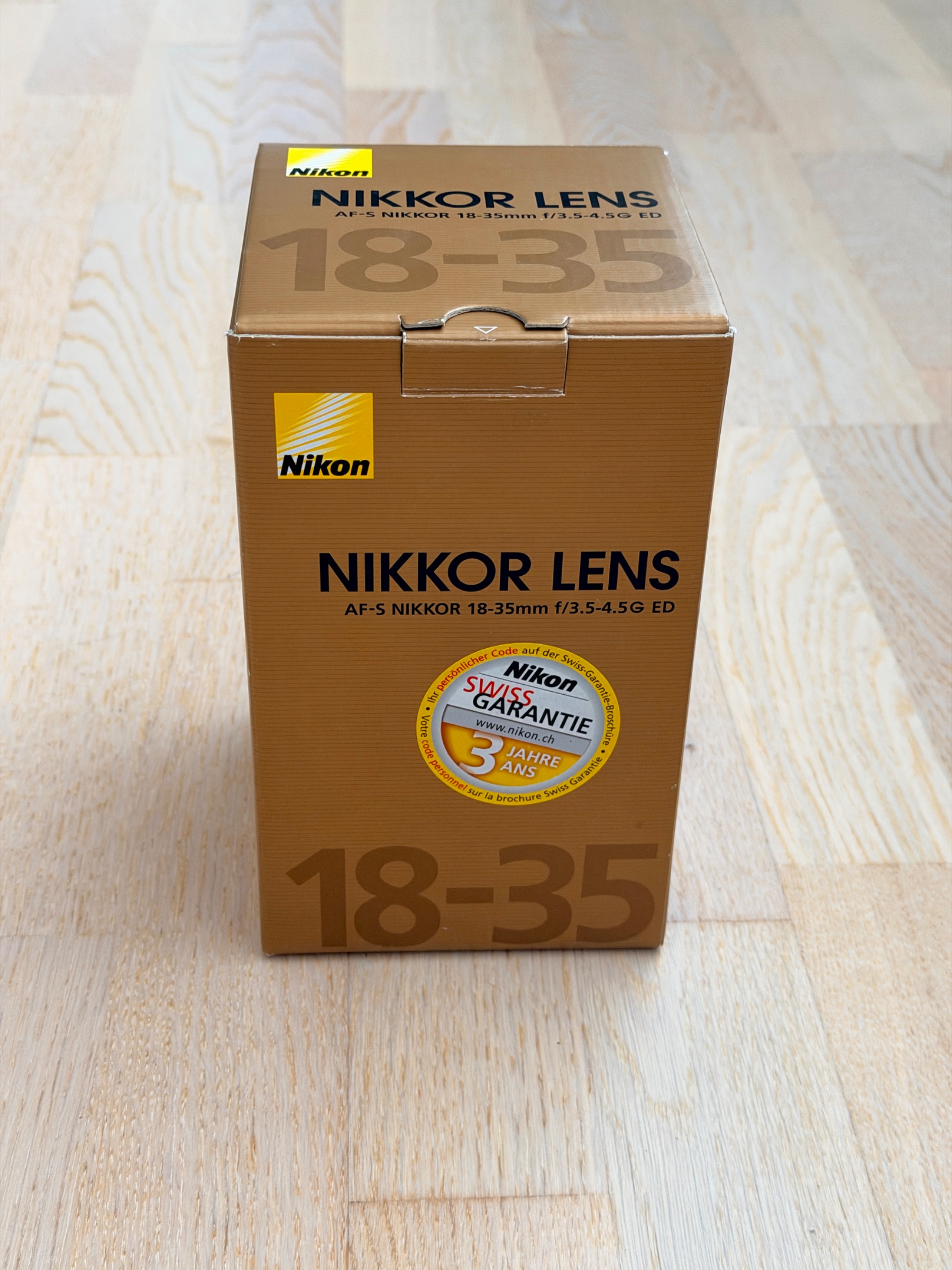 Nikon AF-S Nikkor 18-35mm f/3.5-4.5G IF-ED