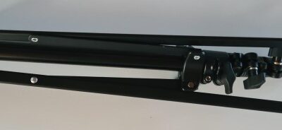 Kleines LED-Lampenstativ