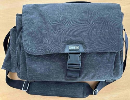 ThinkTank_Schultertasche_VCision-15_01_klein ThinkTank_Schultertasche_VCision-15_01_klein