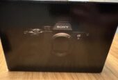 NEU Sony Alpha R V