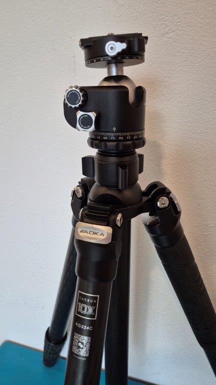 Aoka KG324C Carbonstativ