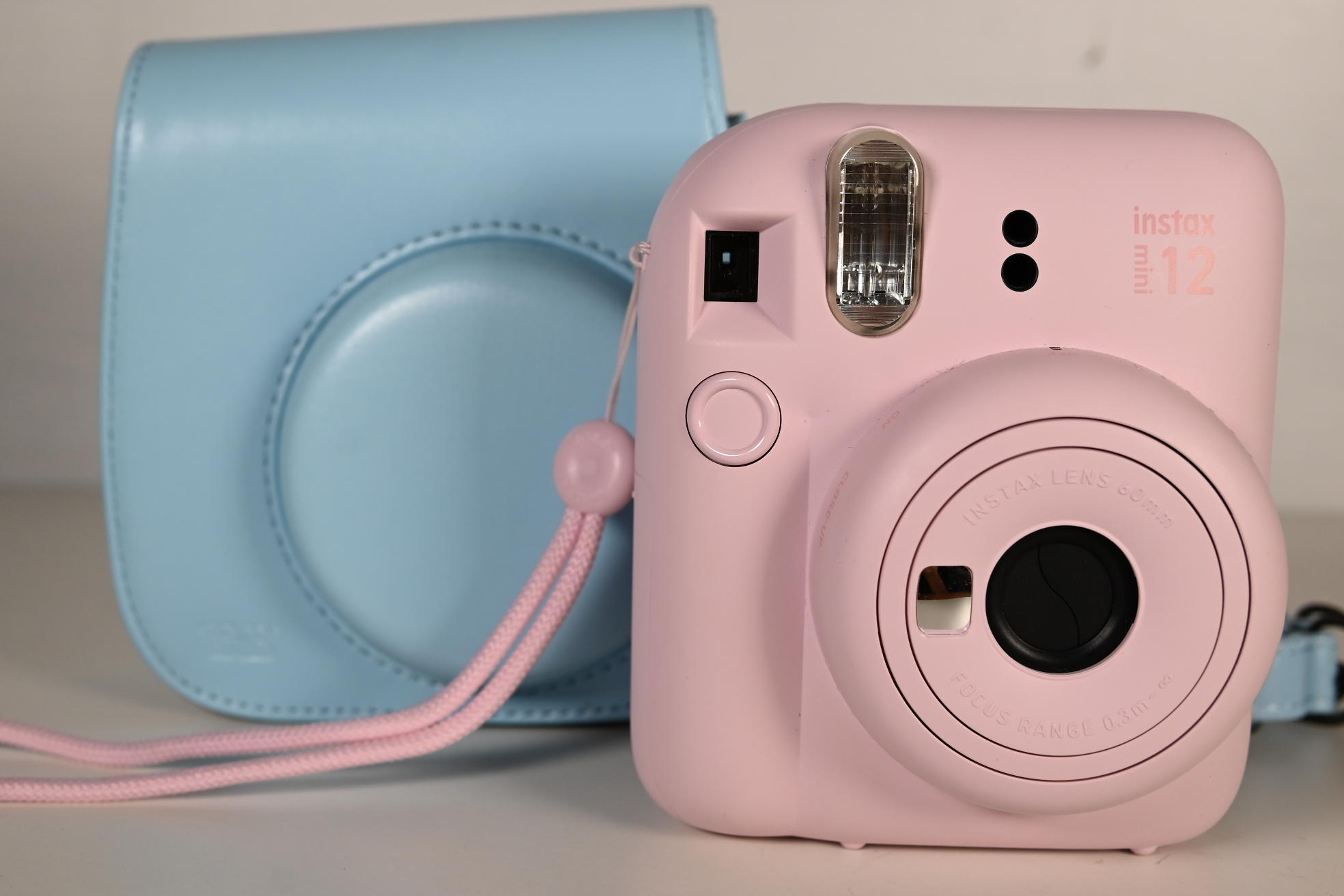 Fujifilm Instax 12 mit Tasche