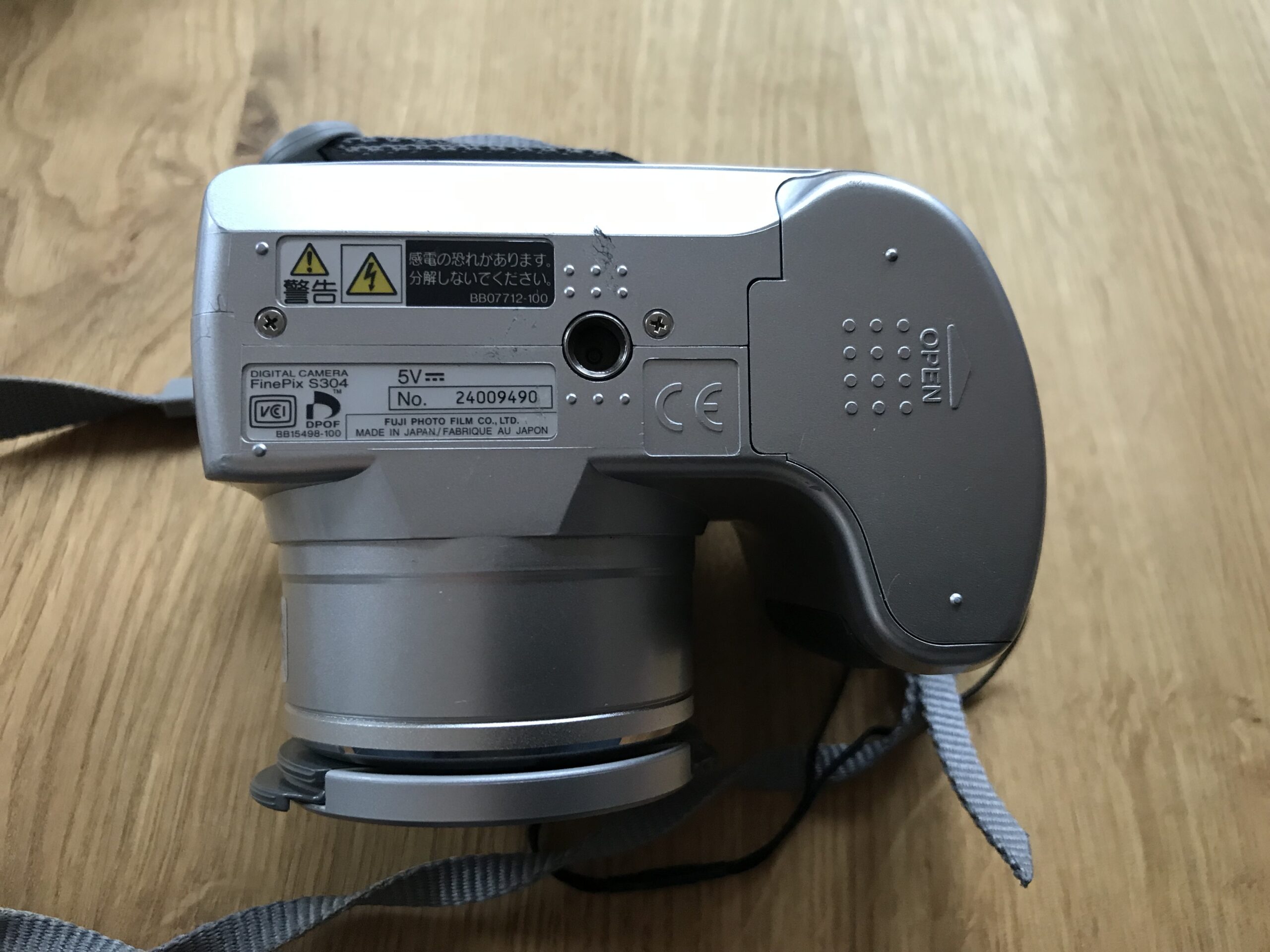 Finepix S304