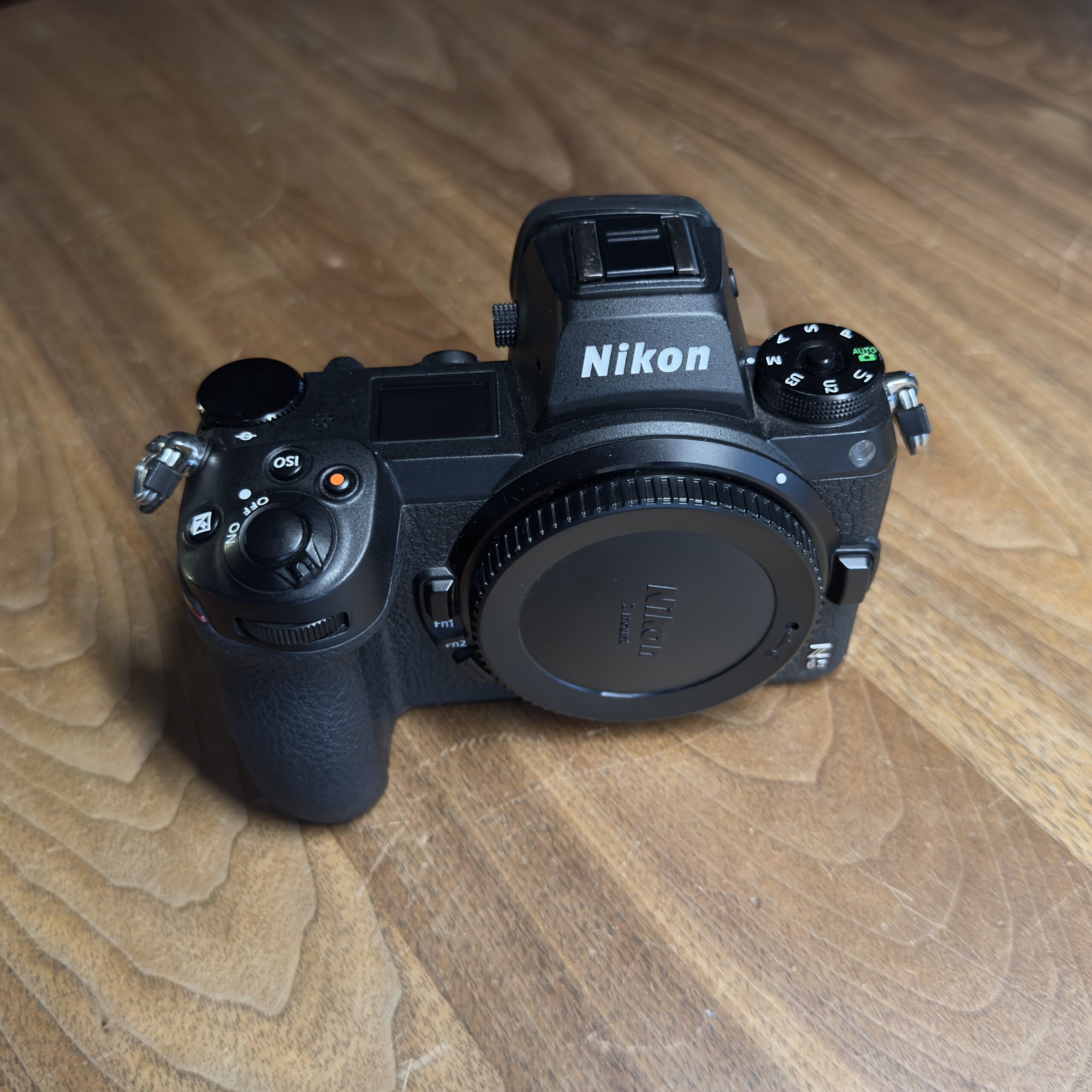 Nikon Z6II Body, 2 Akkus, Ladegerät etc.