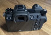 Nikon Z6II Body, 2 Akkus, Ladegerät etc.