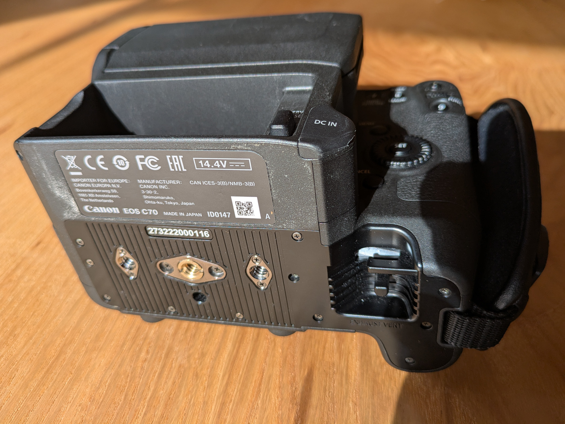 Canon EOS C70 Profikamera mit 2 x 256 GB Prograde SDXC UHS-II V90 300R Speicherkarten